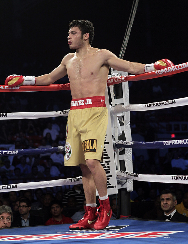 Julio César Chávez Jr. Age, Height, Weight and Physical Appearance